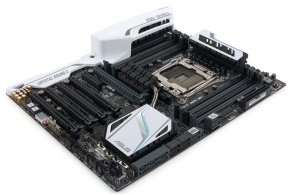 Мат. плата Socket2011-v3 ASUS X99-S (ATX, iX99, 8DDR4 2133, 5PCIEx16, PCIEx4, 1xM2, 1xSATA Express, 8SATAIII, RAID,  GLAN, (2+4)USB2.0, (8+4)USB3.0, SB7.1, SPDIF)